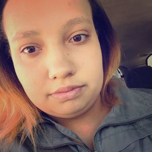 Meet your Posher, Gabby